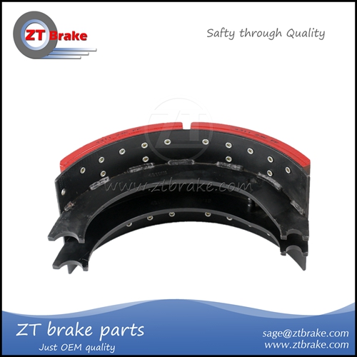 4311E lined brake shoe
